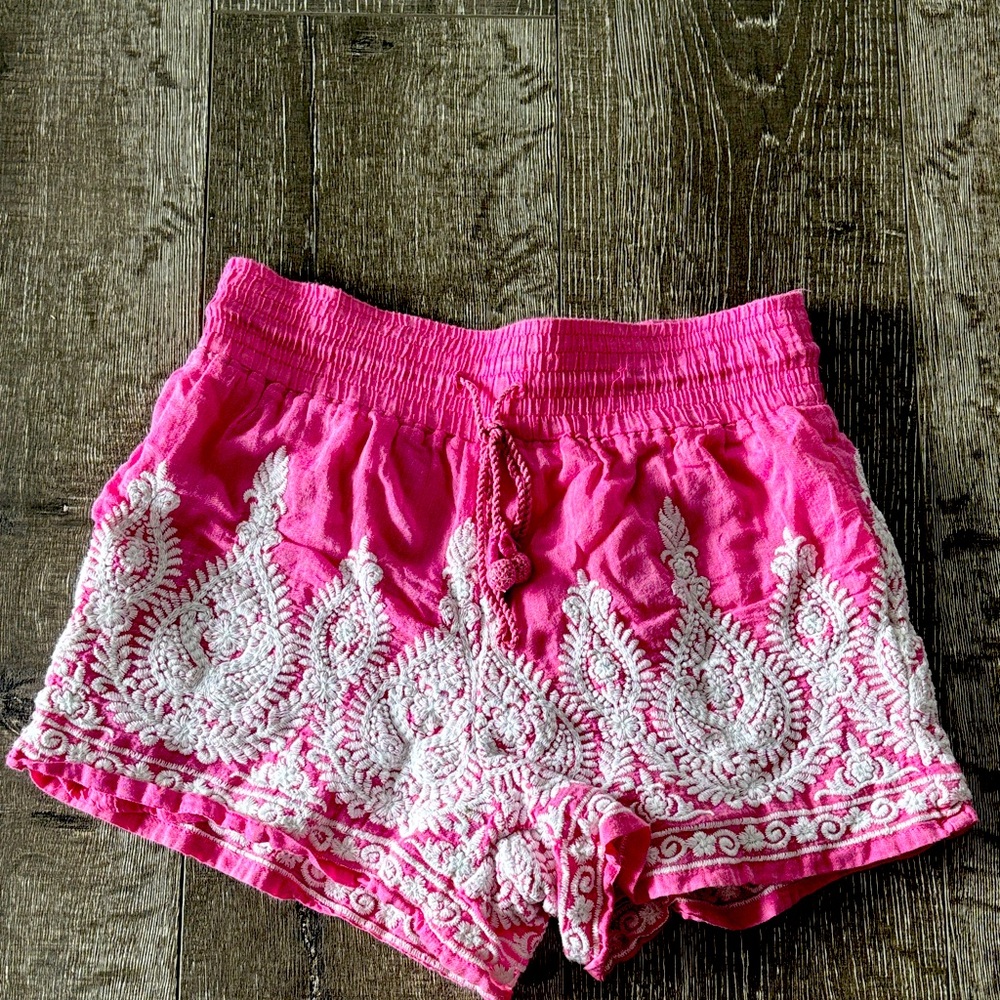 Pink Embroidered Cotton Women's Shorts